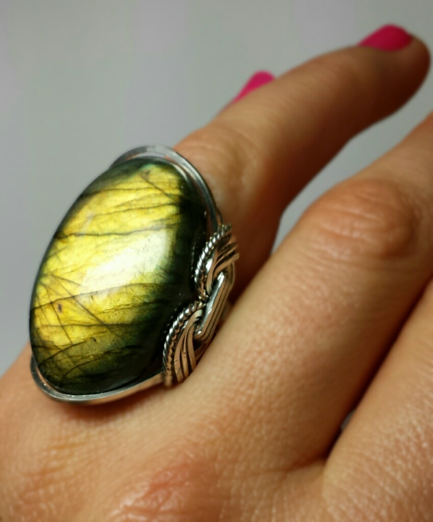 Yellow clearance labradorite ring
